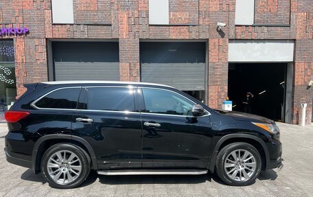 Toyota Highlander III, 2016 год, 4 250 000 рублей, 12 фотография