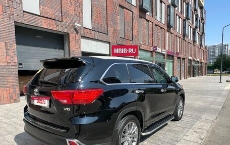 Toyota Highlander III, 2016 год, 4 250 000 рублей, 5 фотография