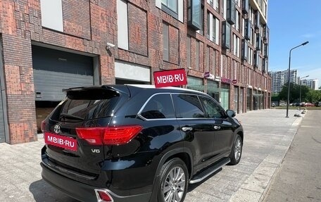 Toyota Highlander III, 2016 год, 4 250 000 рублей, 6 фотография