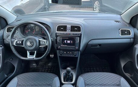 Volkswagen Polo VI (EU Market), 2018 год, 972 600 рублей, 7 фотография