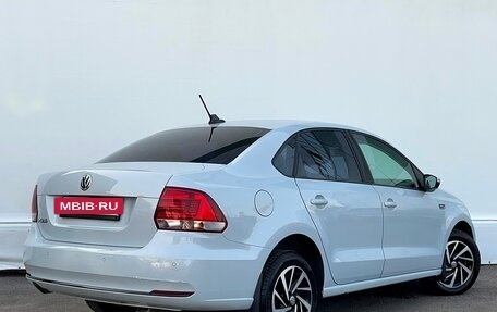 Volkswagen Polo VI (EU Market), 2018 год, 972 600 рублей, 2 фотография