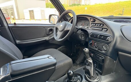 Chevrolet Niva I рестайлинг, 2012 год, 550 000 рублей, 16 фотография