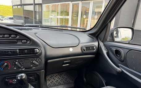 Chevrolet Niva I рестайлинг, 2012 год, 550 000 рублей, 21 фотография
