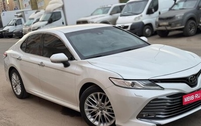 Toyota Camry, 2019 год, 2 820 000 рублей, 1 фотография