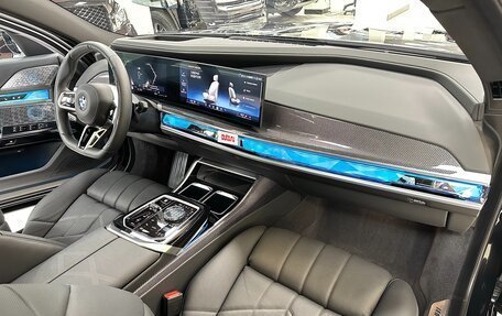 BMW 7 серия, 2024 год, 16 999 000 рублей, 27 фотография