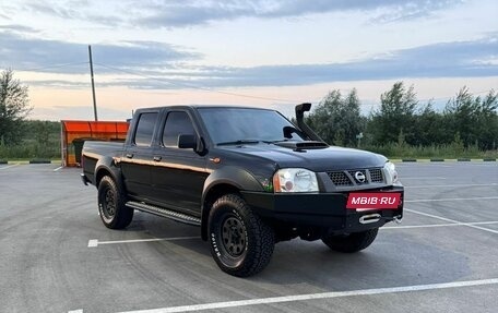 Nissan NP300, 2012 год, 1 060 000 рублей, 4 фотография