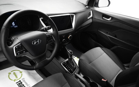Hyundai Solaris II рестайлинг, 2019 год, 1 445 000 рублей, 8 фотография
