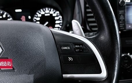 Mitsubishi Outlander III рестайлинг 3, 2014 год, 1 367 000 рублей, 14 фотография