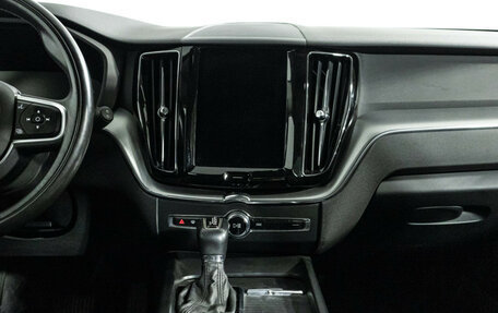 Volvo XC60 II, 2019 год, 3 850 000 рублей, 14 фотография