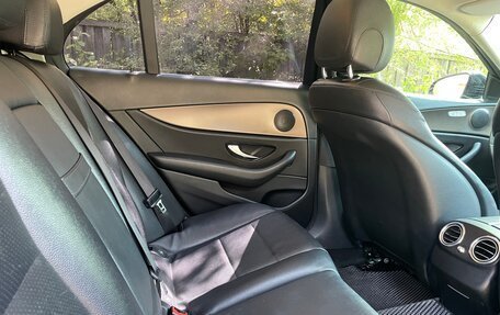 Mercedes-Benz E-Класс, 2017 год, 1 600 000 рублей, 7 фотография