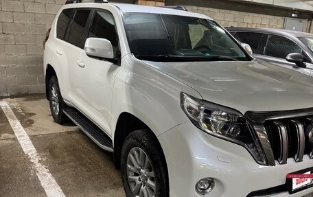 Toyota Land Cruiser Prado 150 рестайлинг 2, 2013 год, 3 300 000 рублей, 2 фотография