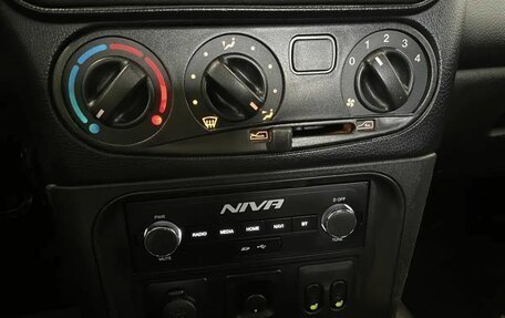 Chevrolet Niva I рестайлинг, 2020 год, 945 000 рублей, 7 фотография