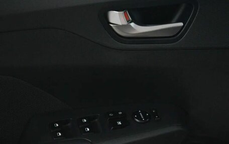 Hyundai Solaris II рестайлинг, 2019 год, 1 470 000 рублей, 9 фотография