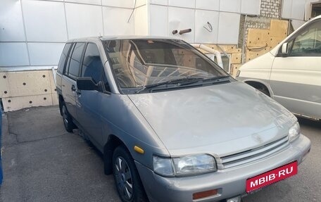 Nissan Prairie III, 1991 год, 70 000 рублей, 1 фотография