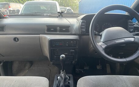Nissan Prairie III, 1991 год, 70 000 рублей, 9 фотография