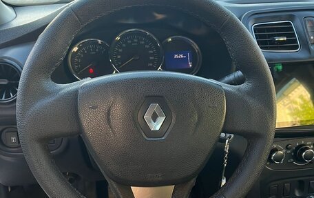 Renault Logan II, 2015 год, 898 000 рублей, 14 фотография