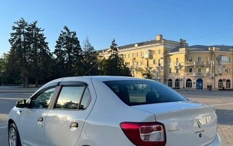 Renault Logan II, 2015 год, 898 000 рублей, 8 фотография