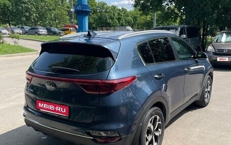 KIA Sportage IV рестайлинг, 2019 год, 2 490 000 рублей, 4 фотография