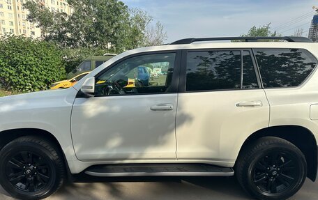 Toyota Land Cruiser Prado 150 рестайлинг 2, 2014 год, 4 500 000 рублей, 3 фотография