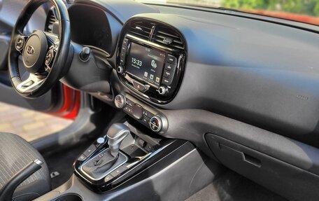 KIA Soul III, 2021 год, 2 053 000 рублей, 19 фотография
