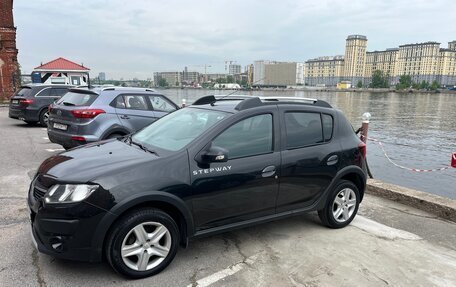 Renault Sandero II рестайлинг, 2017 год, 893 000 рублей, 3 фотография
