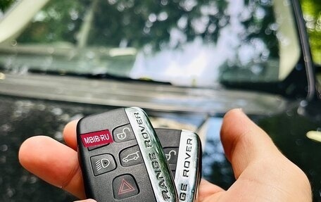 Land Rover Range Rover IV рестайлинг, 2015 год, 3 500 000 рублей, 13 фотография