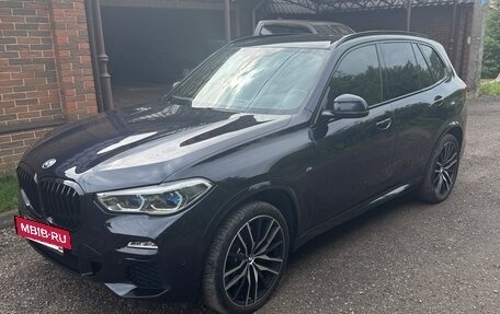 BMW X5, 2019 год, 6 500 000 рублей, 2 фотография