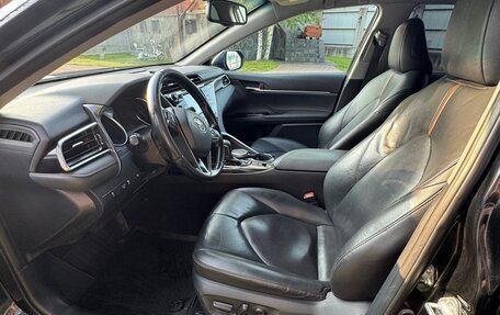 Toyota Camry, 2019 год, 1 750 000 рублей, 8 фотография