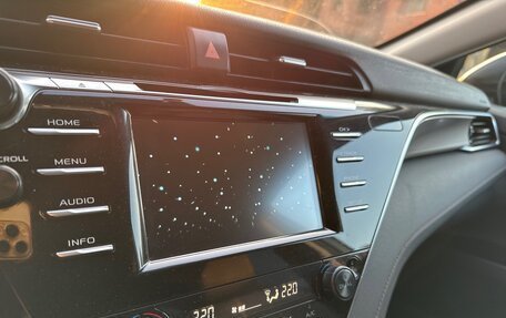 Toyota Camry, 2019 год, 1 750 000 рублей, 19 фотография