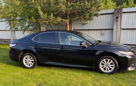 Toyota Camry, 2019 год, 1 750 000 рублей, 13 фотография