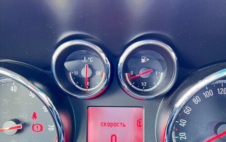 Opel Astra J, 2014 год, 1 050 000 рублей, 28 фотография