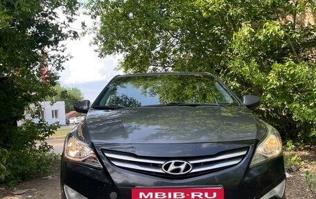 Hyundai Solaris II рестайлинг, 2016 год, 635 000 рублей, 4 фотография