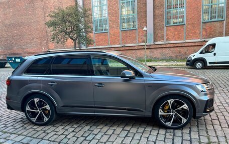 Audi Q7, 2022 год, 6 109 000 рублей, 3 фотография