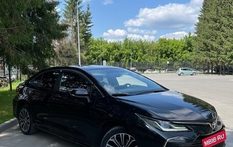 Toyota Corolla, 2019 год, 1 900 000 рублей, 4 фотография