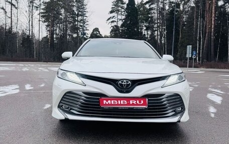 Toyota Camry, 2019 год, 3 220 000 рублей, 1 фотография