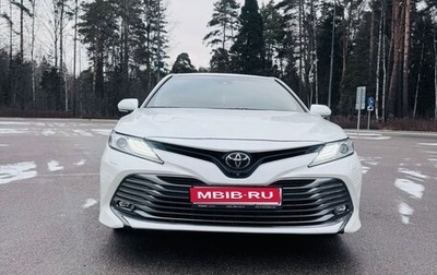 Toyota Camry, 2019 год, 3 220 000 рублей, 1 фотография