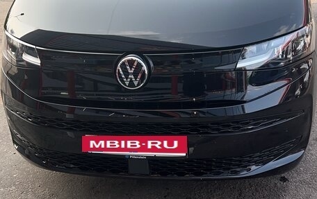 Volkswagen Multivan, 2024 год, 11 000 000 рублей, 2 фотография