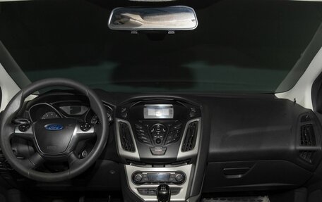 Ford Focus III, 2013 год, 900 000 рублей, 9 фотография