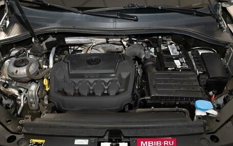 Volkswagen Tiguan II, 2019 год, 2 500 000 рублей, 15 фотография