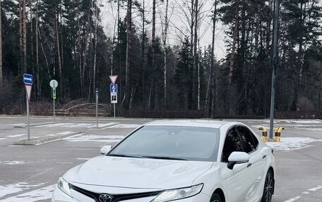 Toyota Camry, 2019 год, 3 220 000 рублей, 11 фотография