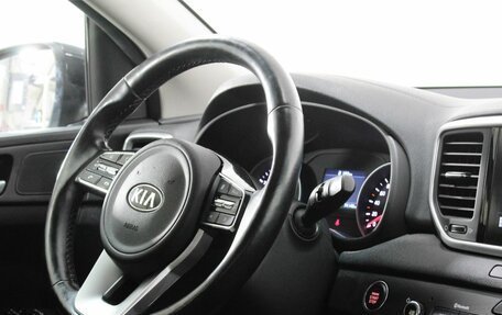 KIA Sportage IV рестайлинг, 2021 год, 2 430 000 рублей, 11 фотография