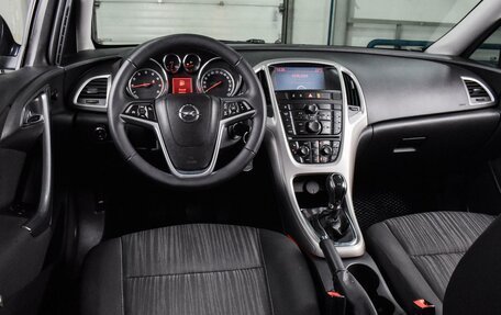 Opel Astra J, 2012 год, 689 000 рублей, 6 фотография