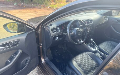 Volkswagen Jetta VI, 2013 год, 820 000 рублей, 8 фотография