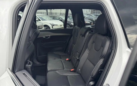 Volvo XC90 II рестайлинг, 2024 год, 7 910 000 рублей, 6 фотография