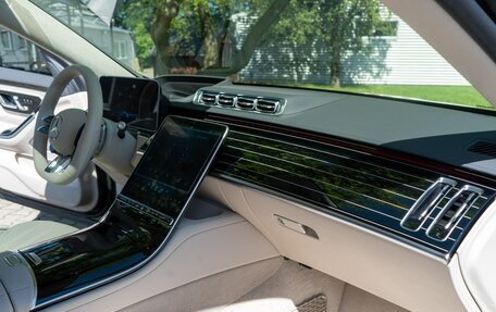 Mercedes-Benz S-Класс, 2024 год, 38 070 000 рублей, 12 фотография
