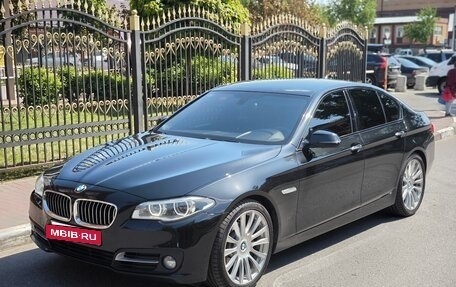 BMW 5 серия, 2016 год, 2 850 000 рублей, 4 фотография