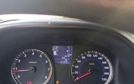 Hyundai Solaris II рестайлинг, 2015 год, 950 000 рублей, 8 фотография