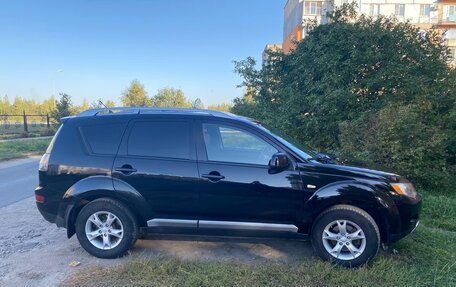 Mitsubishi Outlander III рестайлинг 3, 2008 год, 900 000 рублей, 19 фотография