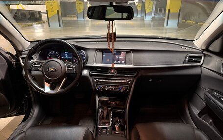 KIA Optima IV, 2018 год, 2 350 000 рублей, 8 фотография