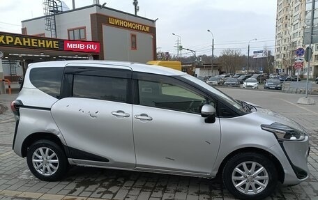 Toyota Sienta II, 2019 год, 1 290 000 рублей, 9 фотография